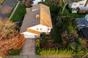 58 Allen Rd, Rockville Centre, NY 11570 - Photo 40