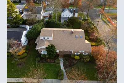 58 Allen Road, Rockville Centre, NY 11570 - Photo 38