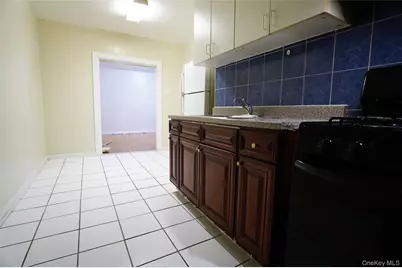 61-40 Saunders Street #A10, Rego Park, NY 11374 - Photo 6