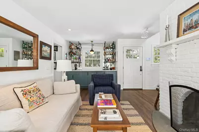 9 Wallace Lane, Brookhaven, NY 11719 - Photo 20