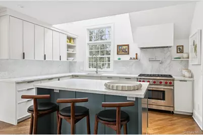 9 Wallace Lane, Brookhaven, NY 11719 - Photo 10