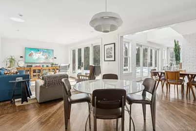 9 Wallace Lane, Brookhaven, NY 11719 - Photo 4