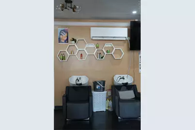 3404 Mickle Avenue, Bronx, NY 10469 - Photo 4