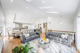 7 Dunhill Rd, Manhasset Hills, NY 11040 - Photo 8