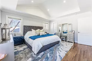 7 Dunhill Rd, Manhasset Hills, NY 11040 - Photo 20