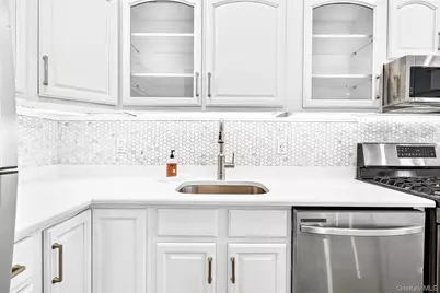 1432 Outlook Avenue #2, Bronx, NY 10465 - Photo 12