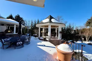 5 Glen Hill Ct, Dix Hills, NY 11746 - Photo 30