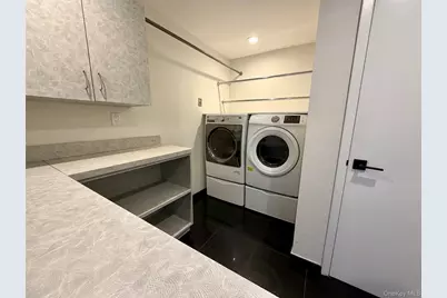 5 Glen Hill Court, Dix Hills, NY 11746 - Photo 16