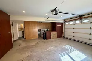 5 Glen Hill Ct, Dix Hills, NY 11746 - Photo 36