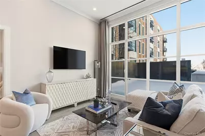 100 Garvies Point Road #1001, Glen Cove, NY 11542 - Photo 18