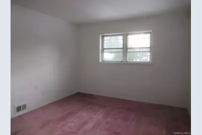 10 Lori Street, Poughkeepsie, NY 12603 - Photo 12