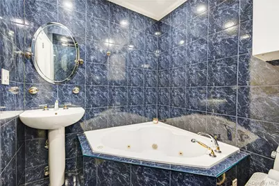 166 Pembroke Street, Brooklyn, NY 11235 - Photo 38