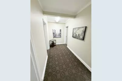 1213 E Broadway #B12, Hewlett, NY 11557 - Photo 8