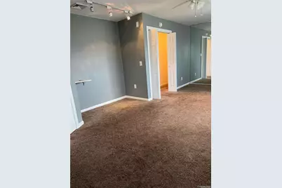 65 Gateway Drive, Copiague, NY 11726 - Photo 16