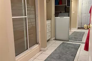 65 Gateway Dr, Copiague, NY 11726 - Photo 12