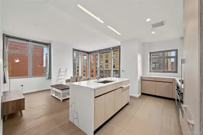 13327 39th Avenue #3H, Flushing, NY 11354 - Photo 4