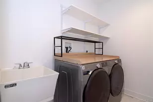 2 Dewitt Dr, Chappaqua, NY 10514 - Photo 28