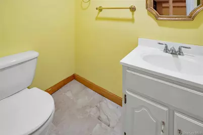 69 Churchill Lane, Smithtown, NY 11787 - Photo 24