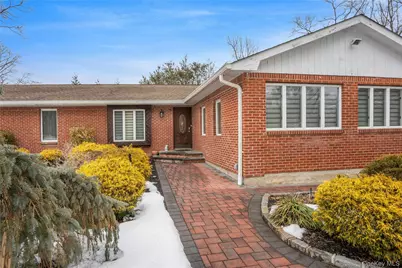 69 Churchill Lane, Smithtown, NY 11787 - Photo 2