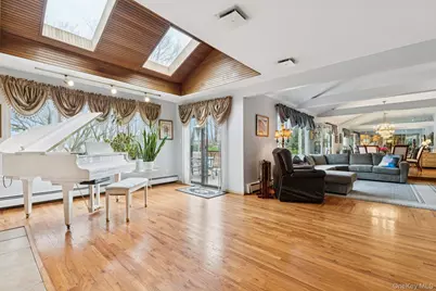 16 Fox Hollow Ridings Road, Northport, NY 11768 - Photo 8