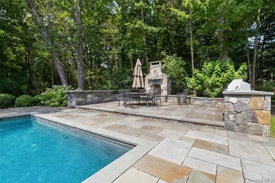 5 Rock Shelter, Lewisboro, NY 10597 - Photo 2