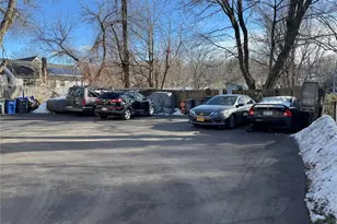 17 Dobbs Ferry Rd, White Plains, NY 10607 - Photo 6