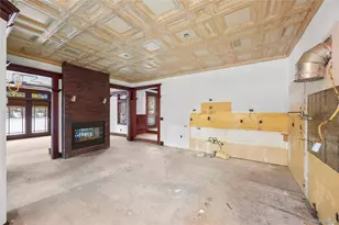 161 Seaman Neck Rd, Dix Hills, NY 11746 - Photo 12