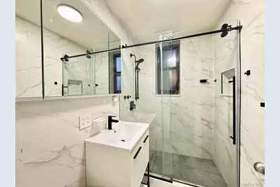 38-15 149 Street #5H, Flushing, NY 11354 - Photo 8