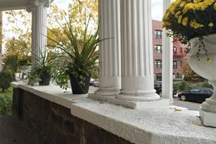 26 Coligni Ave, New Rochelle, NY 10801 - Photo 2