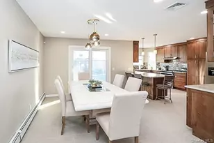 129 Stephen St, Levittown, NY 11756 - Photo 8