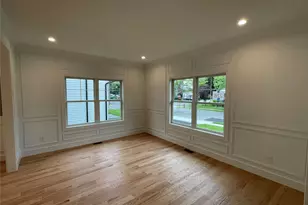 477 Andrews Rd, Mineola, NY 11501 - Photo 12