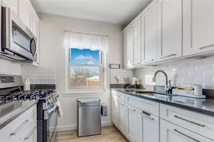 198-18 Pompeii Ave, Hollis, NY 11423 - Photo 2