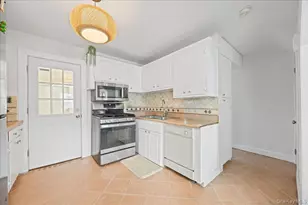 629 Hillside Ave, Mamaroneck, NY 10543 - Photo 10