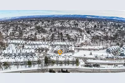 200 Eagle Ridge Way, Nanuet, NY 10954 - Photo 8