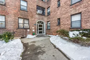 25-34 Union St, Flushing, NY 11354 - Photo 2