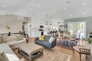 34 Corsa St, Dix Hills, NY 11746 - Photo 8