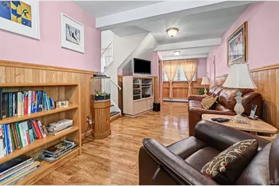 95 Rhodes Avenue, Hempstead, NY 11550 - Photo 18