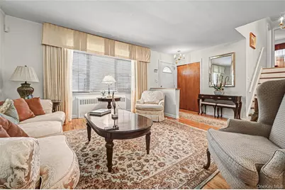 95 Rhodes Avenue, Hempstead, NY 11550 - Photo 10