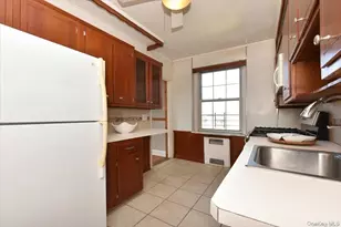 175-06 Devonshire Rd, Jamaica, NY 11432 - Photo 10
