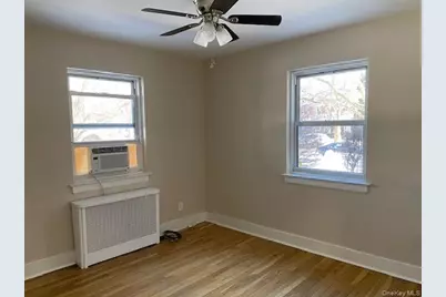 260-29 73rd Avenue #1st fl, Glen Oaks, NY 11004 - Photo 10