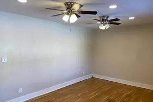 260-29 73rd Ave, Glen Oaks, NY 11004 - Photo 4