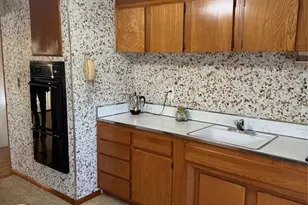 192 E 5th St, Deer Park, NY 11729 - Photo 6