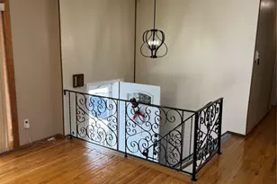 192 E 5th St, Deer Park, NY 11729 - Photo 2