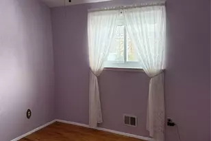 192 E 5th St, Deer Park, NY 11729 - Photo 14