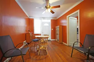 1147 Grenada Pl, Bronx, NY 10466 - Photo 4