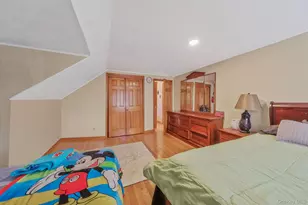 21 Valleywood Dr, Huntington Station, NY 11746 - Photo 30