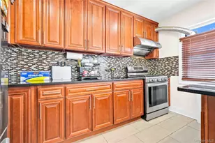 138-01 Jewel Ave, Flushing, NY 11367 - Photo 16