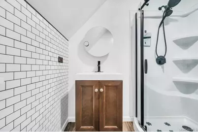 460 Roquette Avenue, Floral Park, NY 11001 - Photo 28