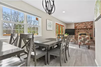 1325 Quarry Drive, Mohegan Lake, NY 10547 - Photo 20