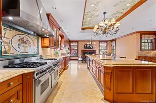 660 Chicken Valley Rd, Locust Valley, NY 11560 - Photo 18